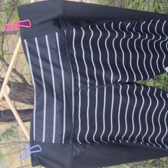 Leggings - Picture 2 of 6